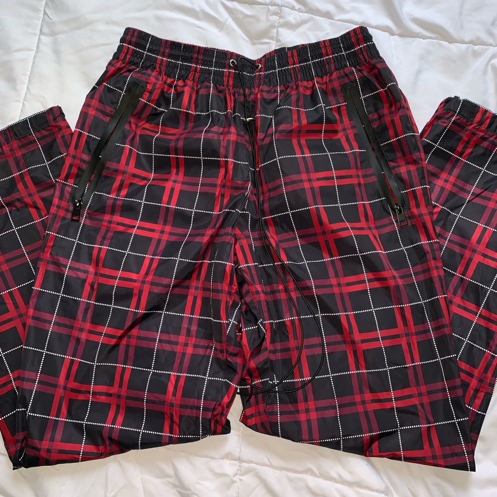 Men’s medium joggers